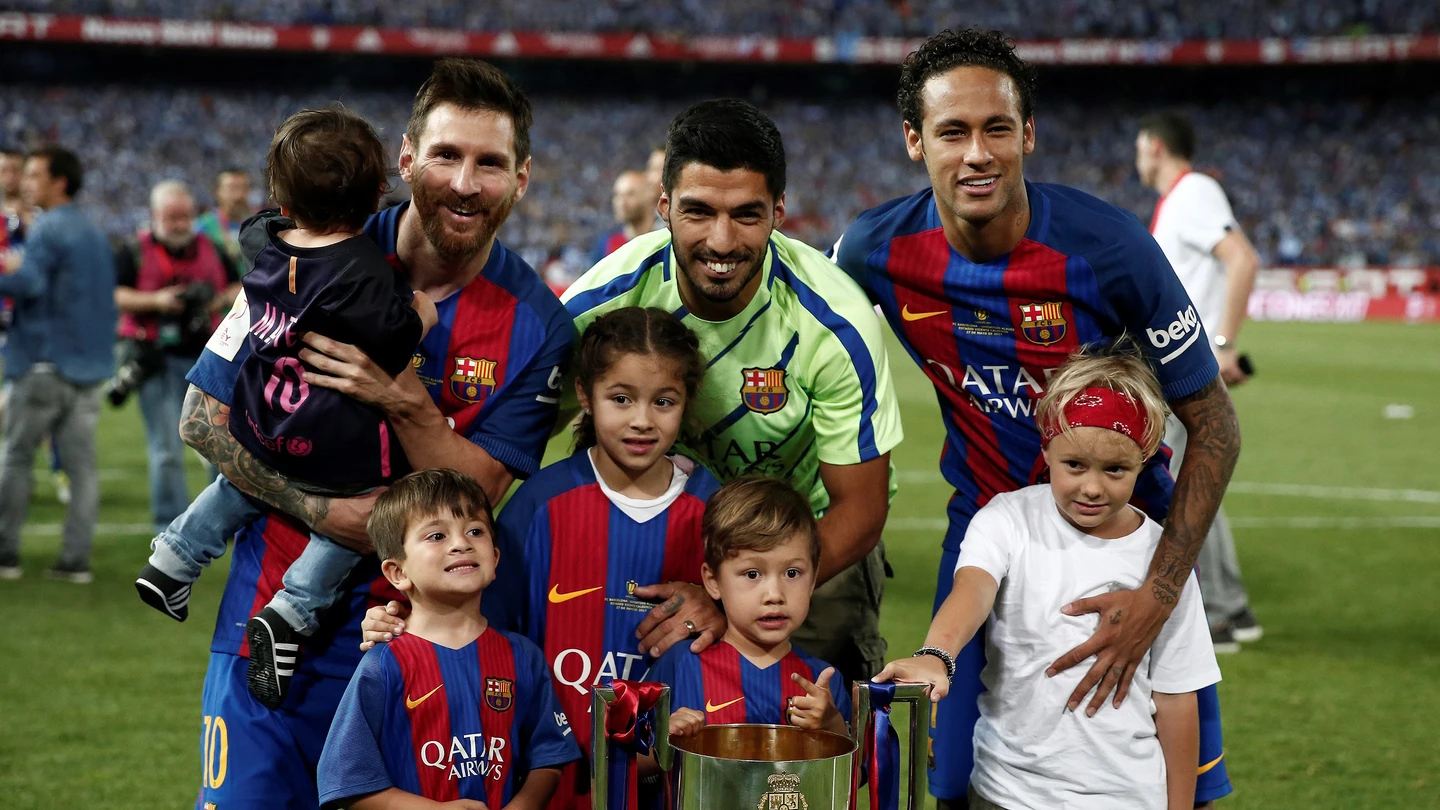 La 'MSN' celebra su victoria en la Copa del Rey de la temporada 2016-2017 La 'MSN' celebra su victoria en la Copa del Rey de la temporada 2016-2017