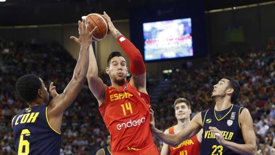 Hernang&oacute;mez durante el partido entre Espa&ntilde;a y Venezuela