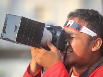 Fotografía al eclipse solar Fotografía al eclipse solar