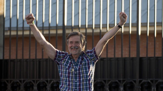 Sale de la cárcel el ex dirigente sindical abertzale Díez Usabiaga Sale de la cárcel el ex dirigente sindical abertzale Díez Usabiaga