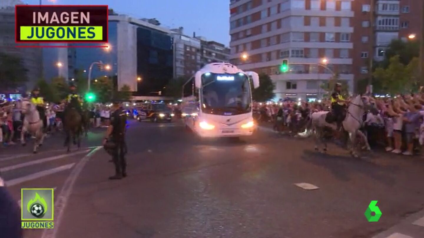 AmbienteBernabeuJugones