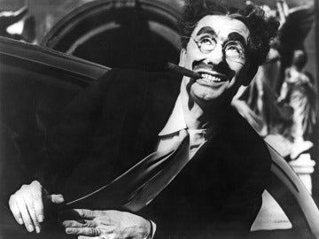 Se cumple 40 años de la muerte de Groucho Marx, una de las grandes figuras de la comedia del siglo XX Se cumple 40 años de la muerte de Groucho Marx, una de las grandes figuras de la comedia del siglo XX