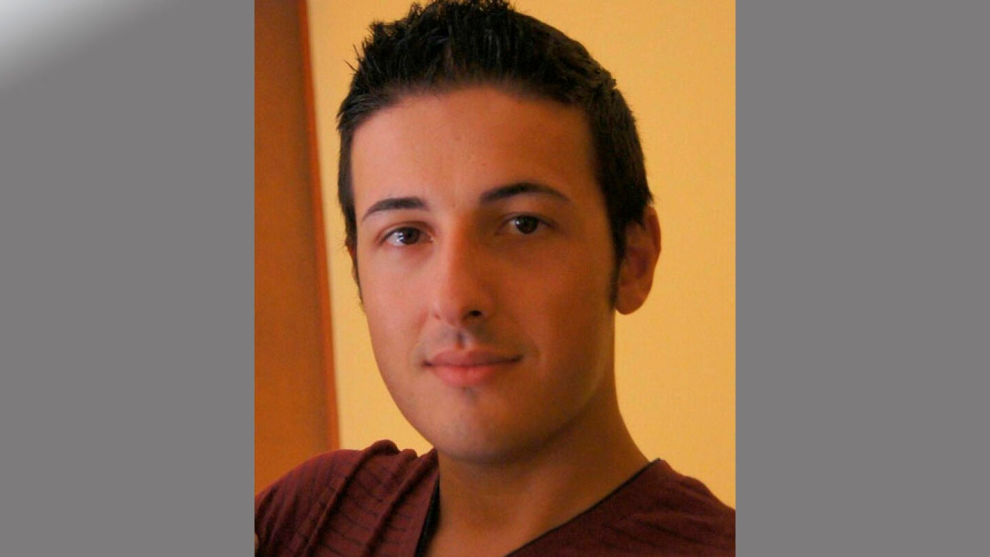 Bruno Gulotta, de 35 a&ntilde;os, estaba de vacaciones con su familia