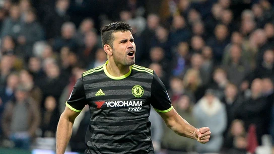 Diego Costa celebra un gol con la camiseta del Chelsea Diego Costa celebra un gol con la camiseta del Chelsea