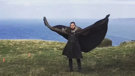 Kit Harington (Jon Nieve) en una imagen del vídeo Kit Harington (Jon Nieve) en una imagen del vídeo