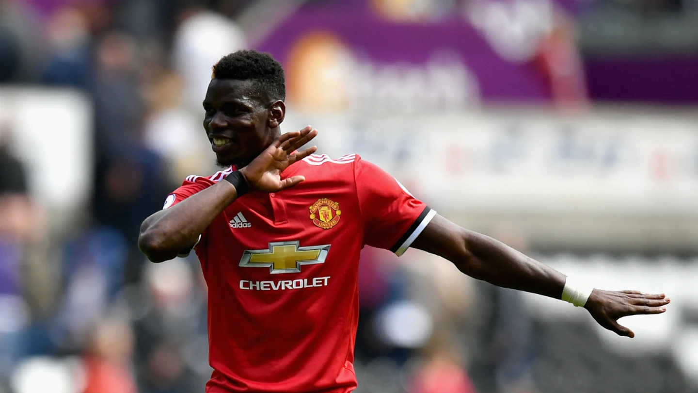 Pogba celebra un gol con el Man U Pogba celebra un gol con el Man U