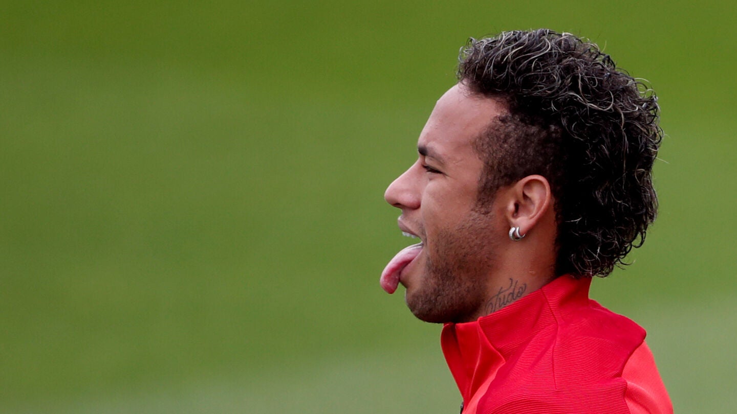 Neymar, durante un entrenamiento con el PSG