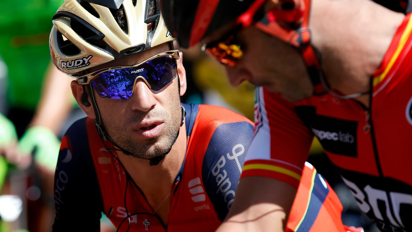 Vincenzo Nibali, durante una etapa de la Vuelta a España Vincenzo Nibali, durante una etapa de la Vuelta a España