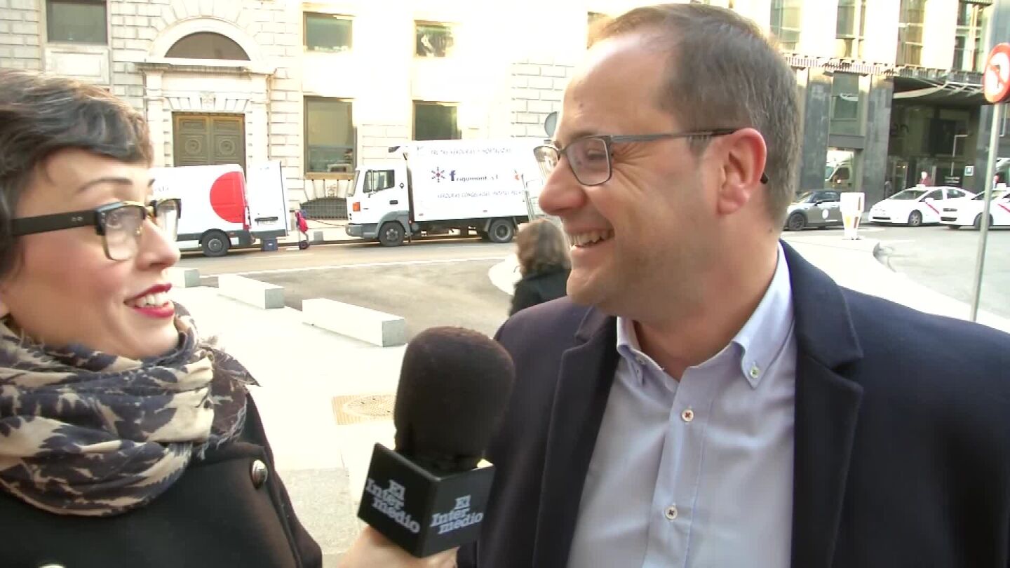 Thais Villas entrevista a C&eacute;sar Luena