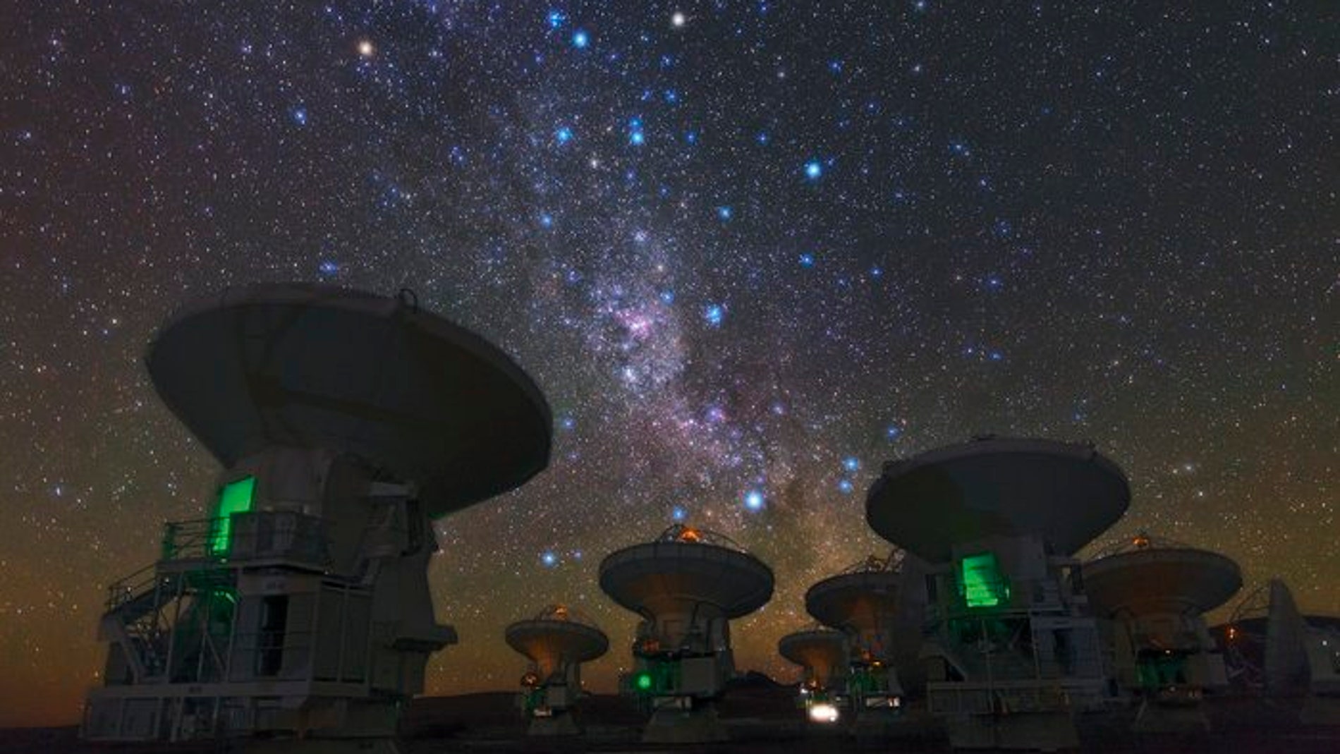 docena Fondo verde Botánico El telescopio ALMA detecta reservas de gas turbulento en galaxias distantes