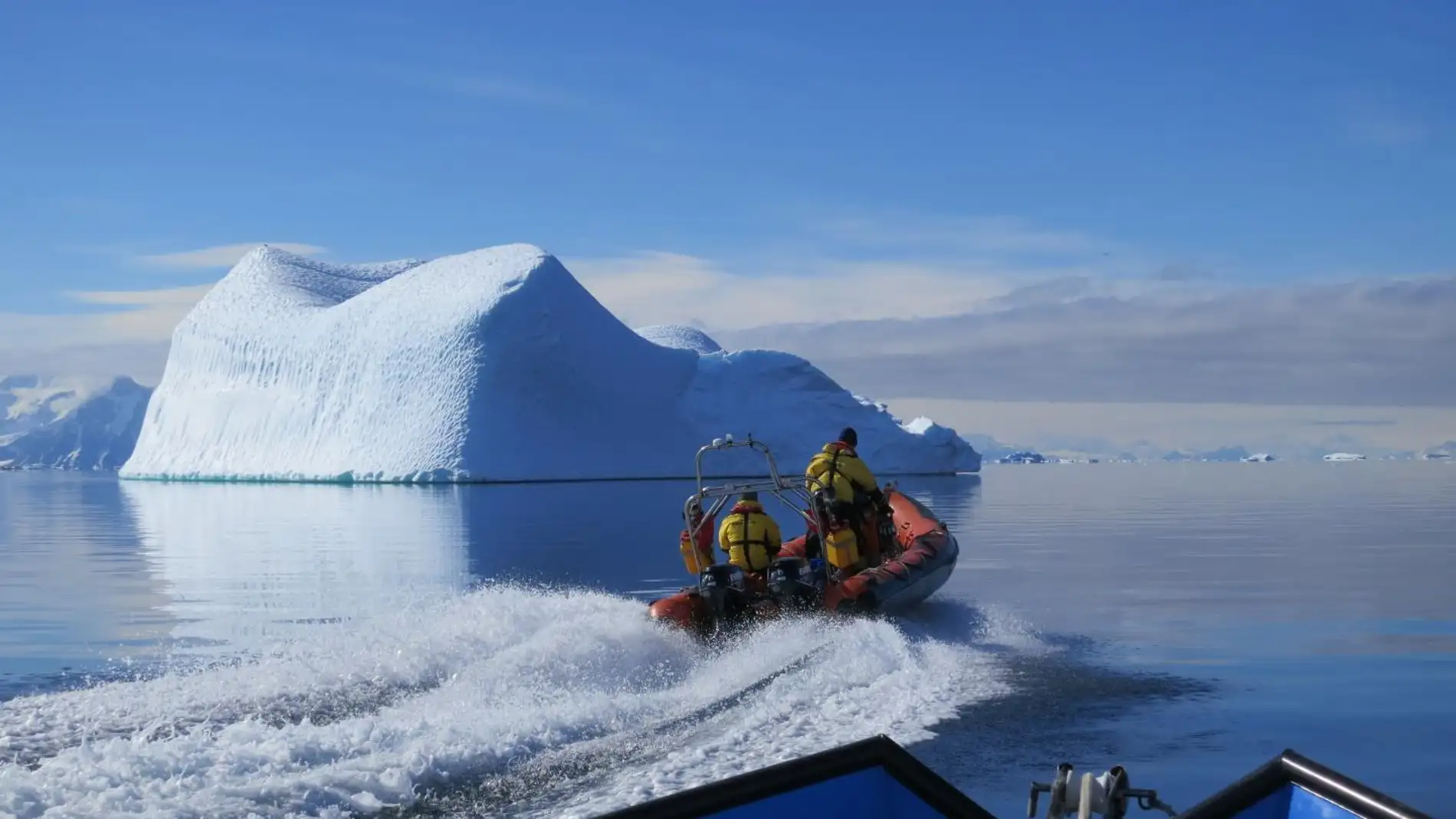 Calientan las aguas del Antartico un grado y se sorprenden del resultado