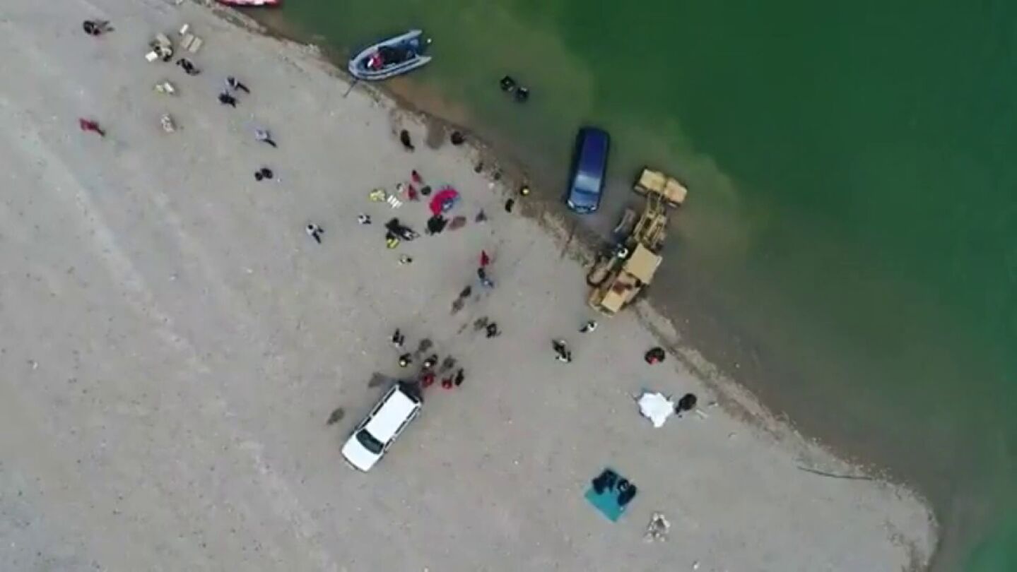 El coche de los j&oacute;venes desaparecidos en el pantano de Susqueda no cay&oacute; al agua por accidente