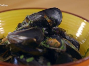 Mejillones a la cerveza de El Comidista TV