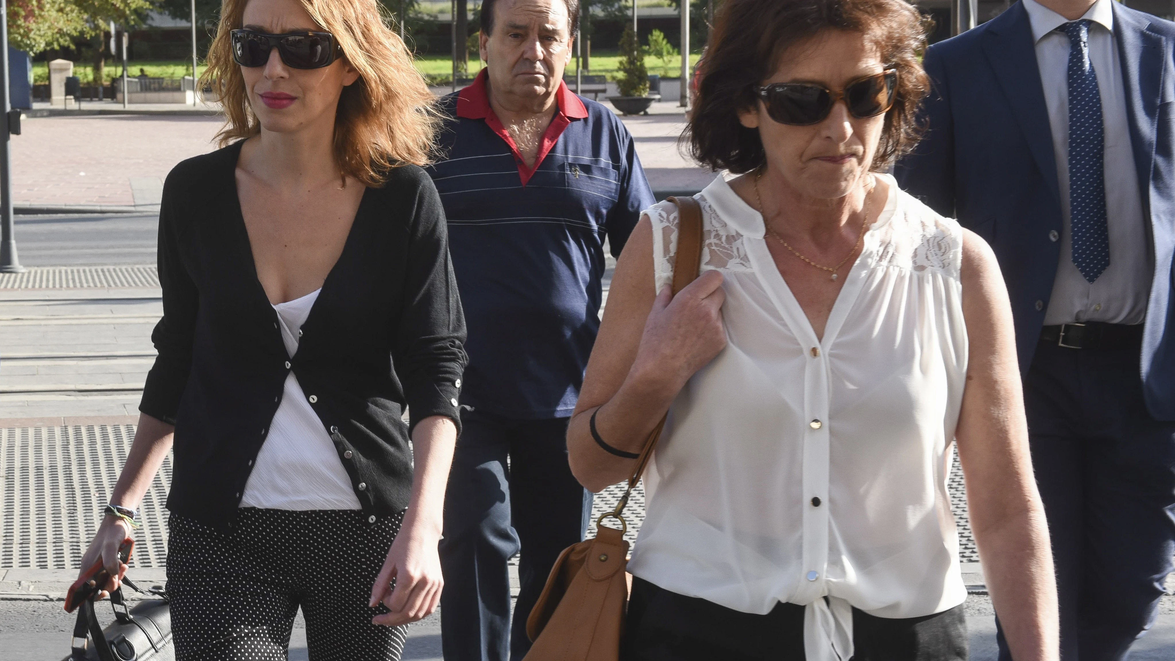 Los familiares de Juana Rivas acuden ante el juez como investigados