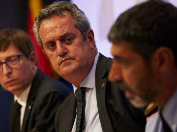Joaquim Forn y el mayor de los Mossos d'Esquadra, Josep Lluís Trapero Joaquim Forn y el mayor de los Mossos d'Esquadra, Josep Lluís Trapero