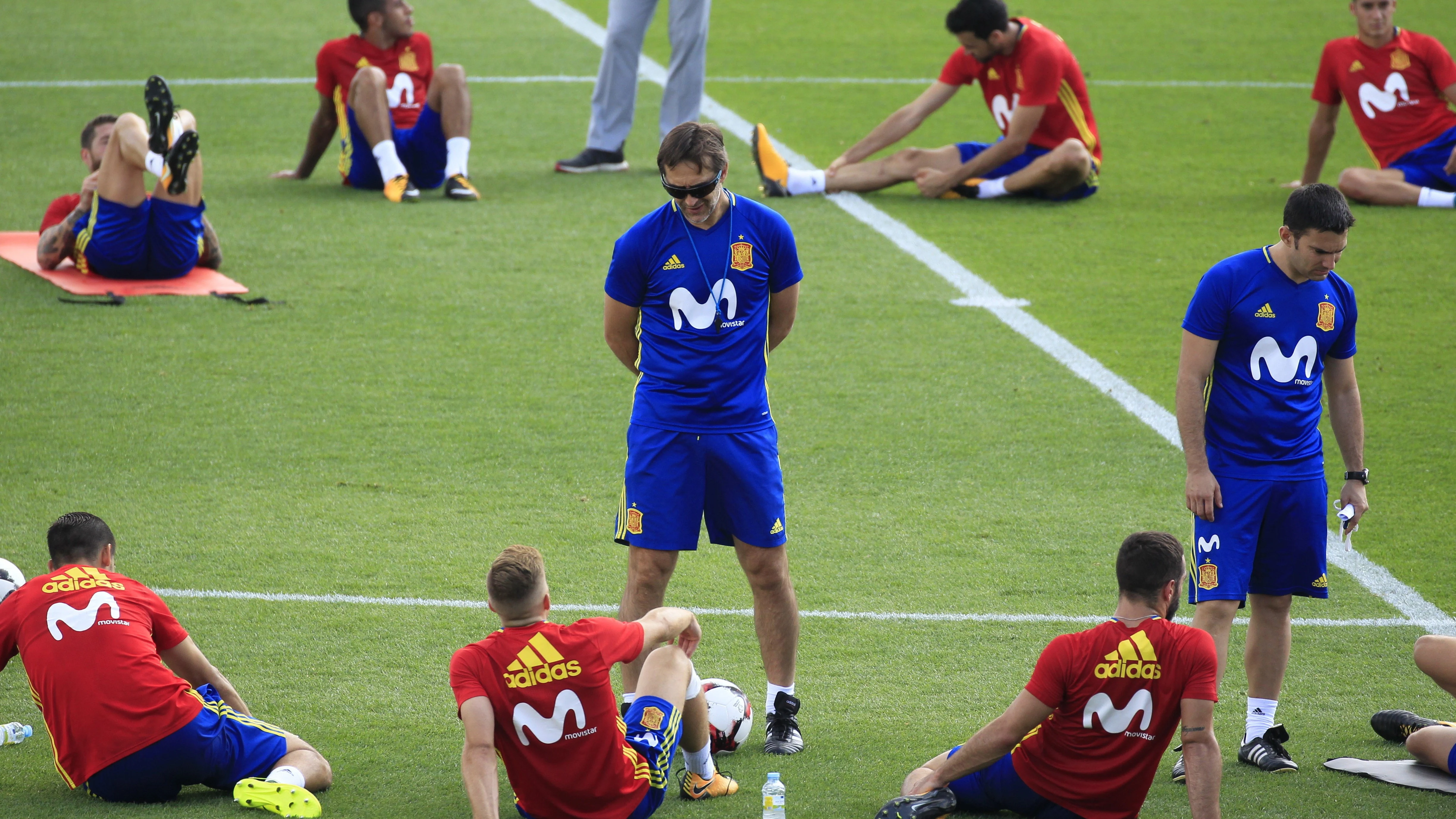 Lopetegui, en el entrenamiento de la Selección