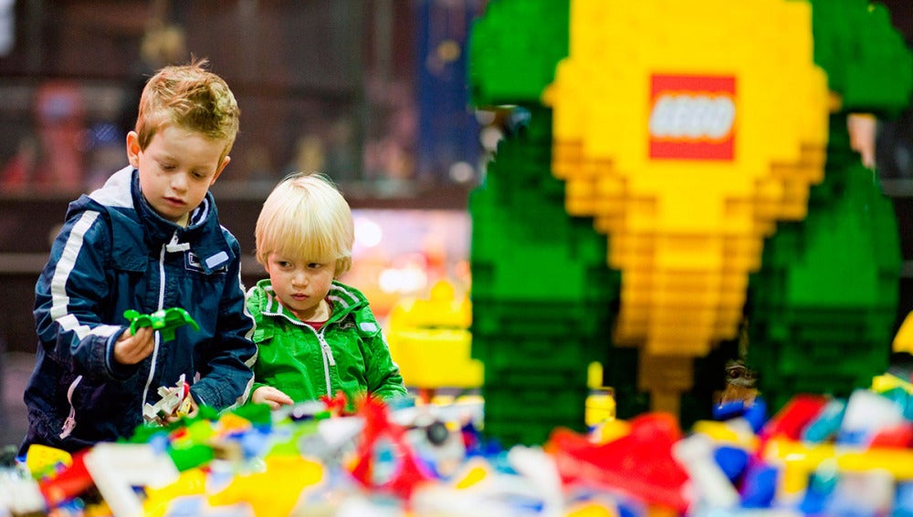 jugar lego