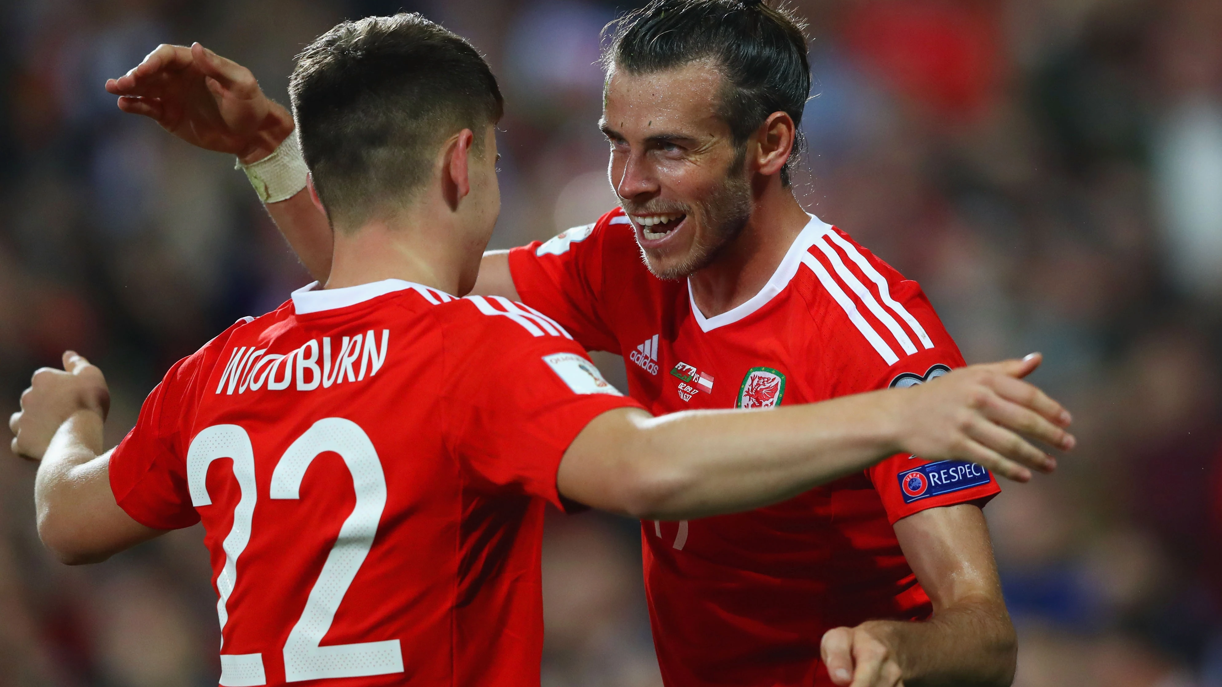 Gareth Bale celebra un gol en la selección de Gales