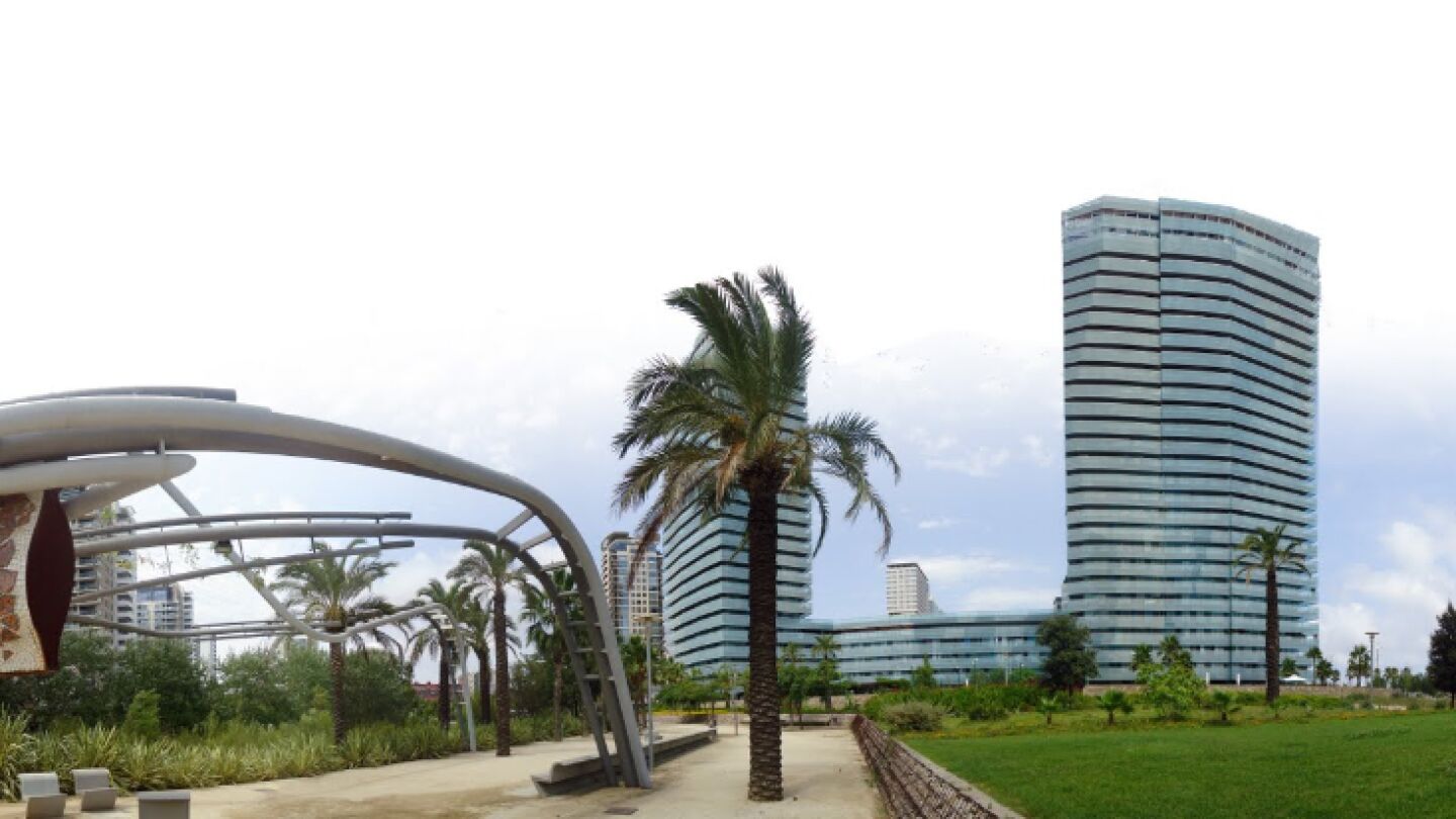 Centro comercial Diagonal Mar 