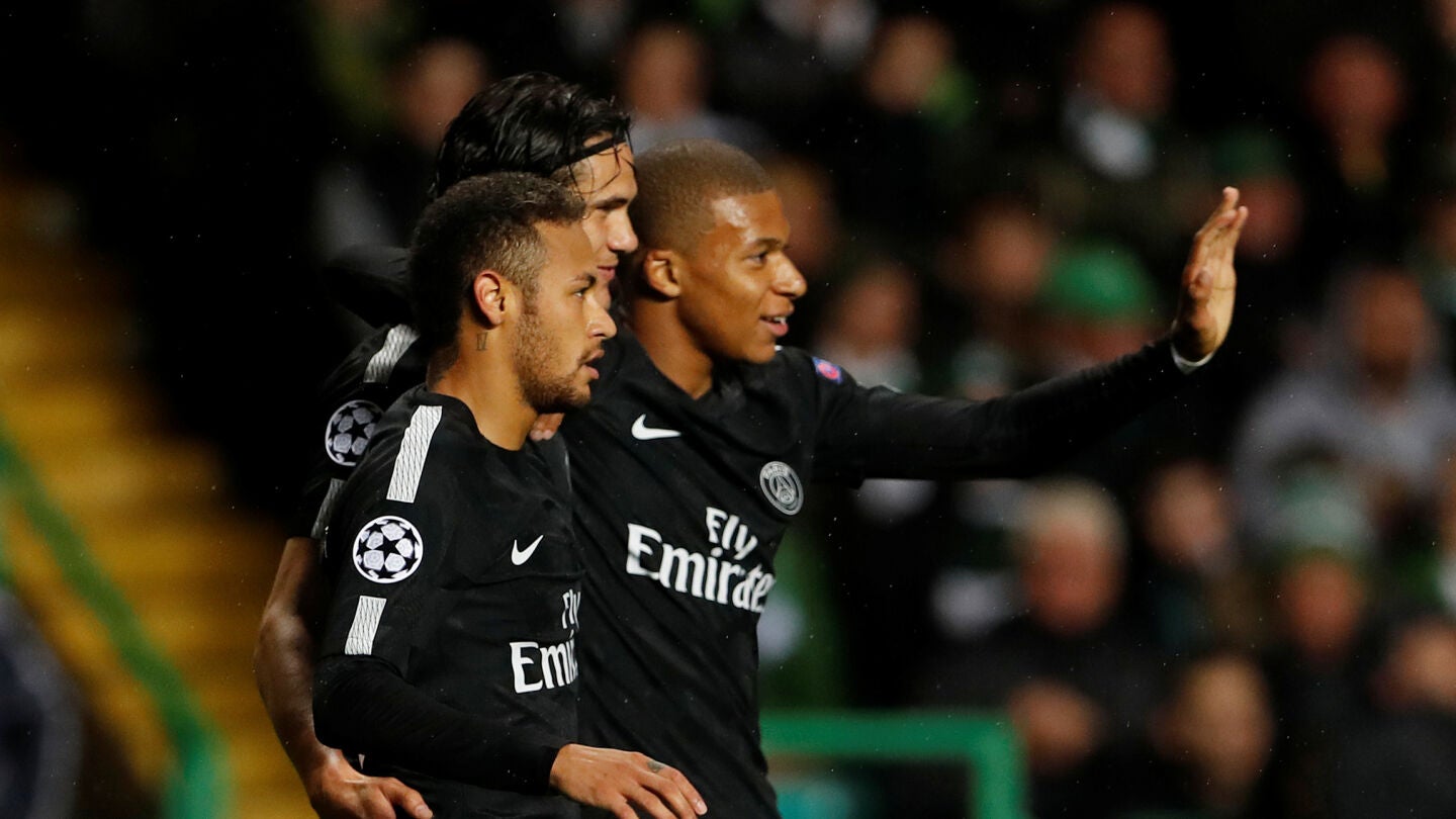 La 'MCN' celebra uno de sus goles contra el Celtic