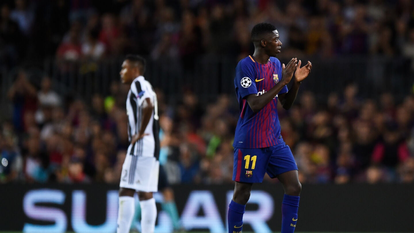 Dembel&eacute; aplaude