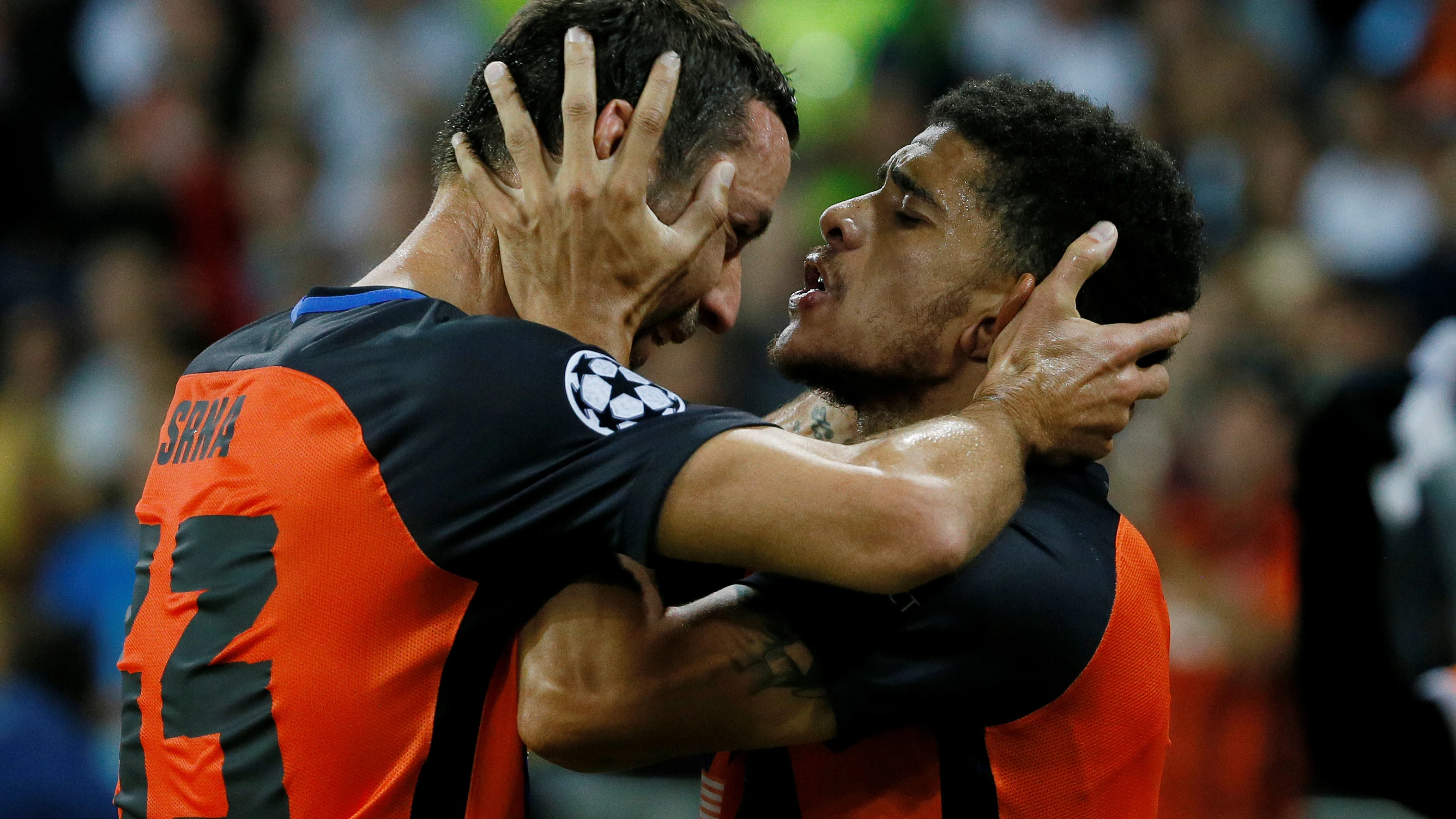 El Shakhtar celebra uno de sus goles ante el Nápoles