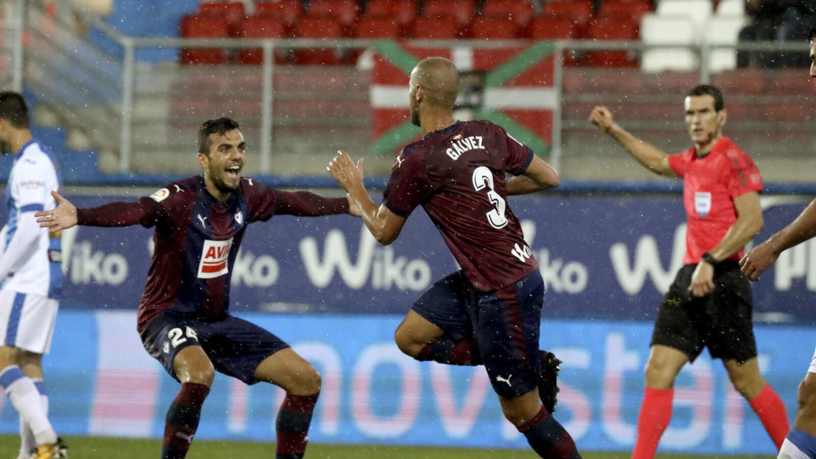 G&aacute;lvez celebra su gol ante el Legan&eacute;s
