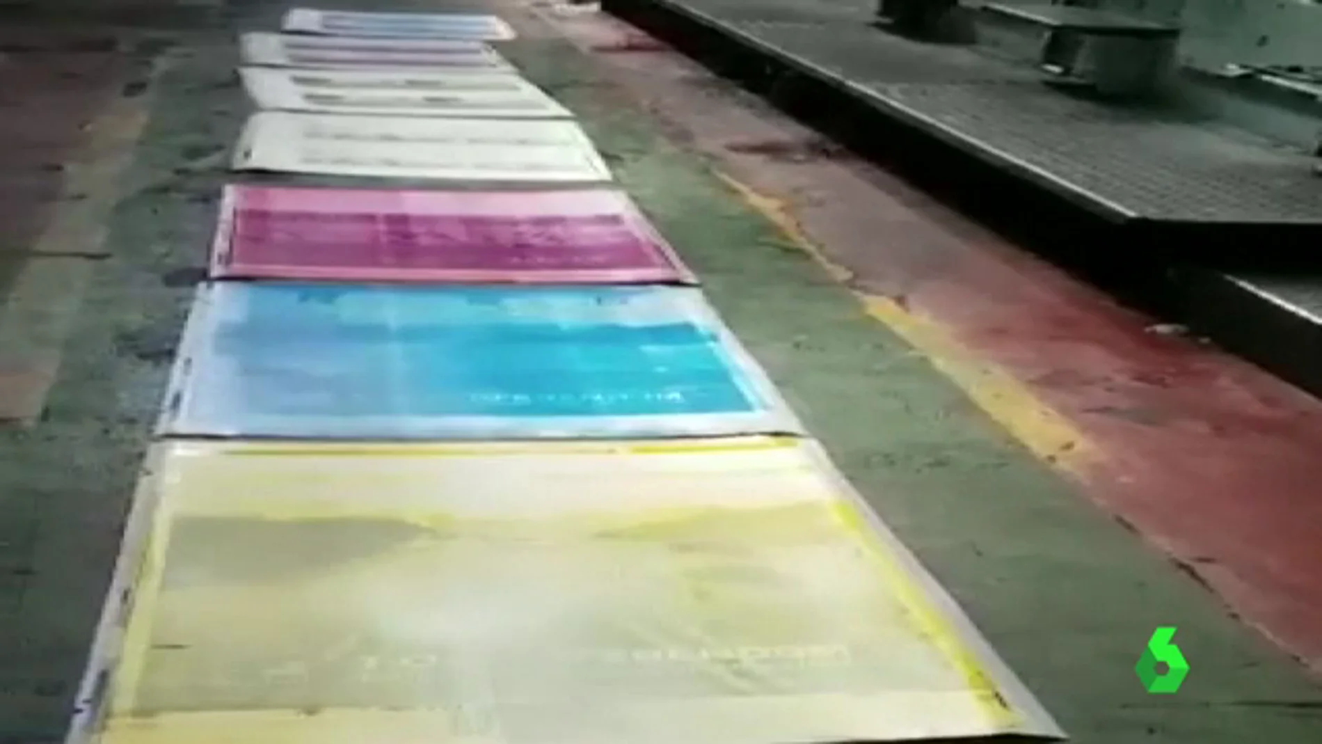Las planchas con las que se iban a imprimir la cartelería del referéndum del 1-O