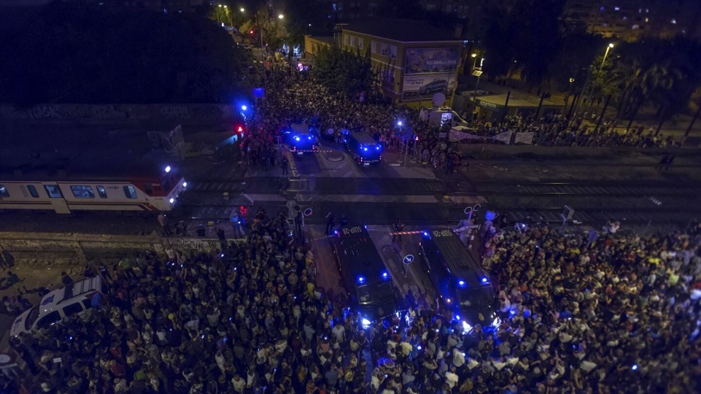 Vecinos de Murcia piden el soterramiento de las v&iacute;as por las que est&aacute; previsto que el AVE llegue a la ciudad