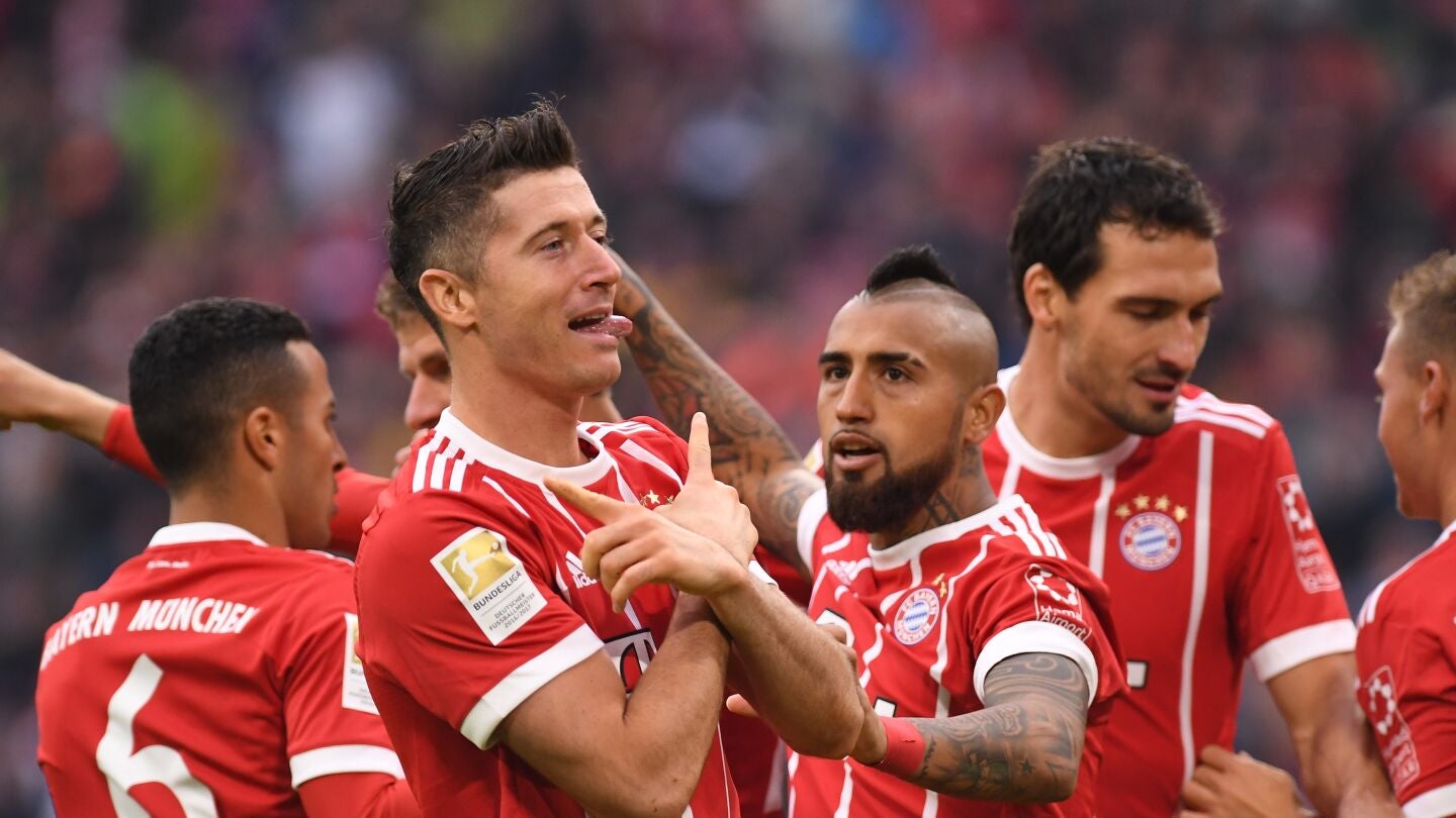 Lewandowski celebra uno de sus goles con el Bayern de M&uacute;nich