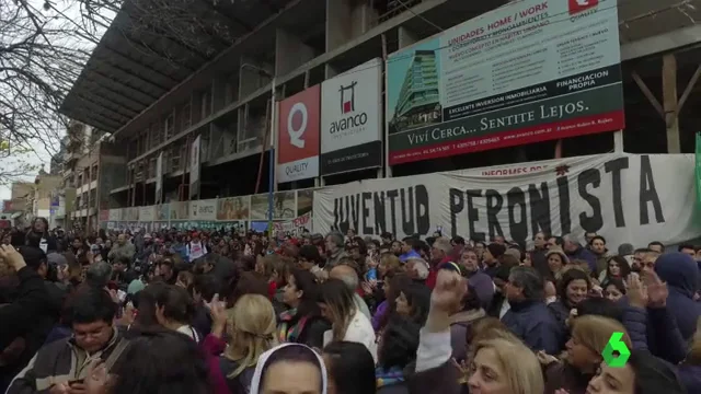 Celebración de la cadena perpetua a seis argentinos por cometer crímenes contra la humanidad durante la dictadura 