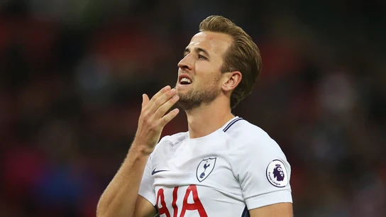 Harry Kane lamenta una ocasión fallada con el Tottenham Harry Kane lamenta una ocasión fallada con el Tottenham
