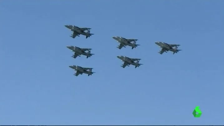Exhibici&oacute;n a&eacute;rea en Rota, C&aacute;diz, por el centenario de la Aviaci&oacute;n Naval en Espa&ntilde;a