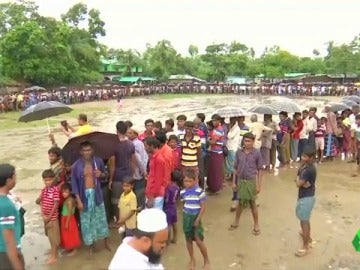 La limpieza étnica contra los rohinyás ha causado más de mil muertos en las últimas semanas La limpieza étnica contra los rohinyás ha causado más de mil muertos en las últimas semanas