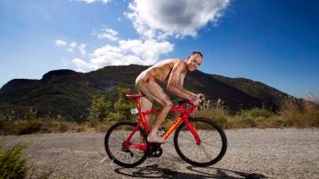Chris Froome, en su bicicleta