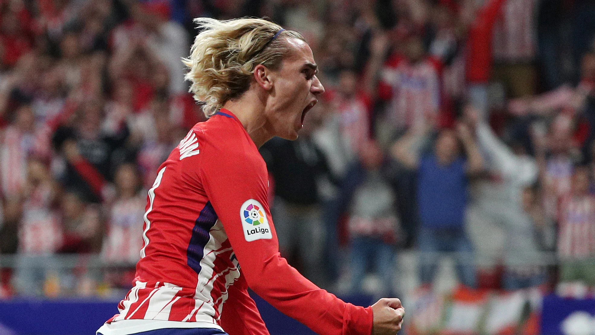 Antoine Griezmann celebra el primer gol de la historia en el Wanda Metropolitano