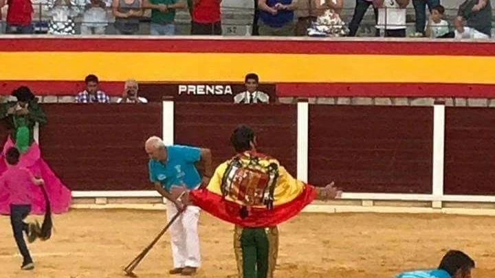 Padilla, con la bandera franquista