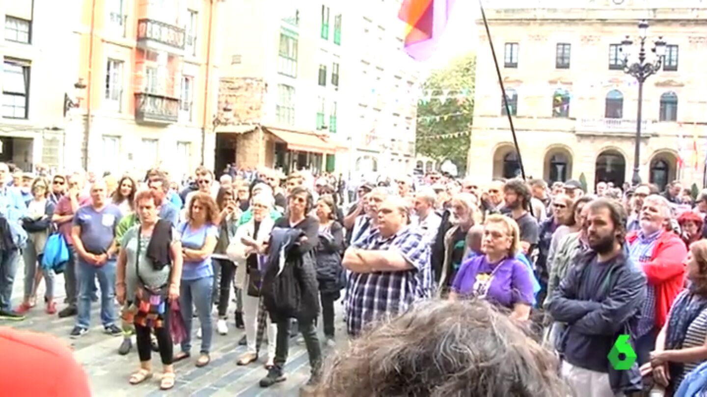 El Ayuntamiento de Gij&oacute;n revoca el permiso para celebrar un debate sobre el refer&eacute;ndum del 1-O: "Es un acto de censura"