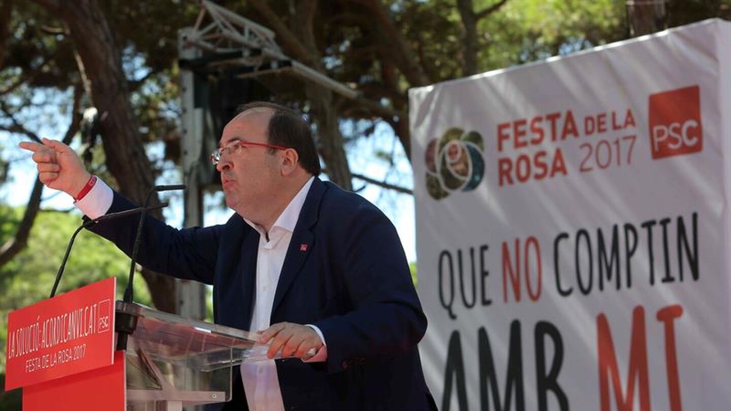 Miquel Iceta, durante un acto en Catalu&ntilde;a