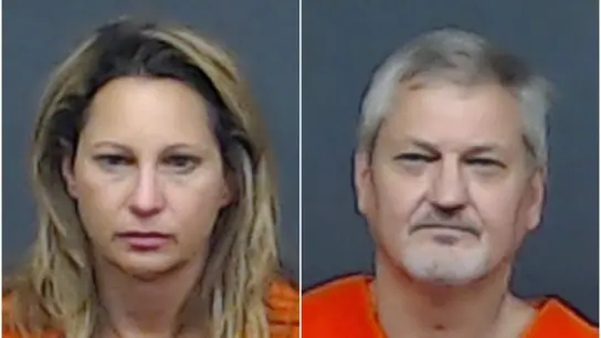 La pareja se enfrenta a un delito de abandono infantil tras echar a su hijo de casa La pareja se enfrenta a un delito de abandono infantil tras echar a su hijo de casa