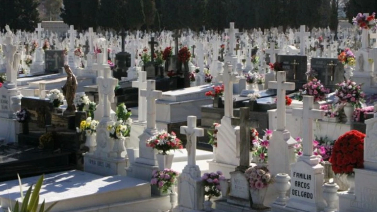 Cementerio de Sevilla, donde está enterrado el padre de la demandante Cementerio de Sevilla, donde está enterrado el padre de la demandante.