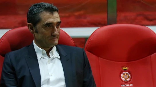 Ernesto Valverde, en el banquillo del Girona Ernesto Valverde, en el banquillo del Girona