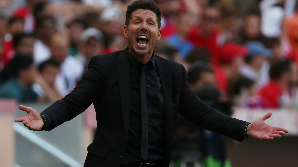 Simeone, dando instrucciones