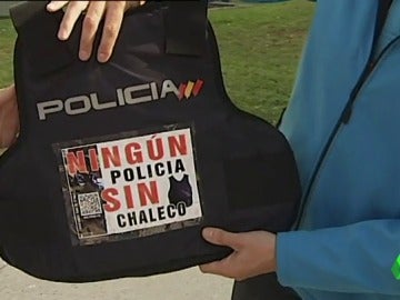 Los cuerpos de seguridad denuncian la escasez de chalecos antibalas Los cuerpos de seguridad denuncian la escasez de chalecos antibalas