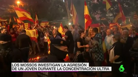 Manifestación frente a la sede de Asamblea Nacional Catalana Manifestación frente a la sede de Asamblea Nacional Catalana