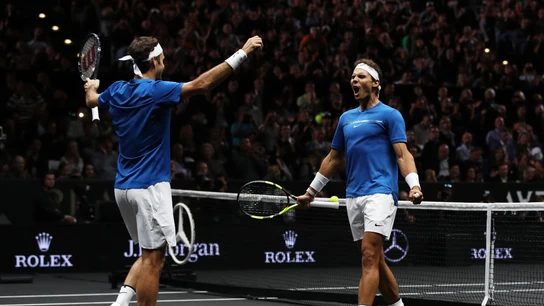 Rafa Nadal y Roger Federer celebran su triunfo en la Laver Cup Rafa Nadal y Roger Federer celebran su triunfo en la Laver Cup