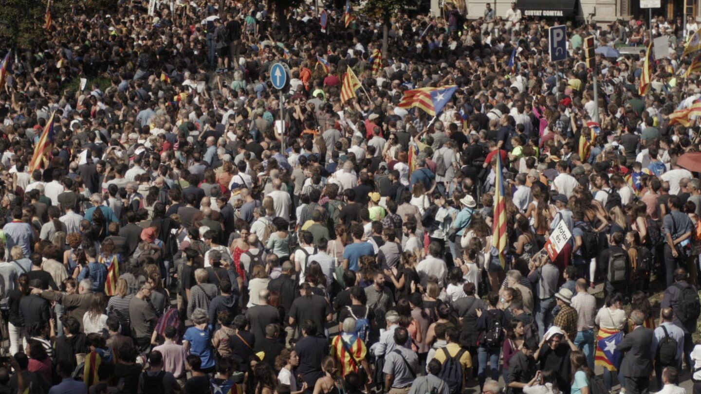 Manifestaci&oacute;n en Catalu&ntilde;a por la celebraci&oacute;n del refer&eacute;ndum el 1-O