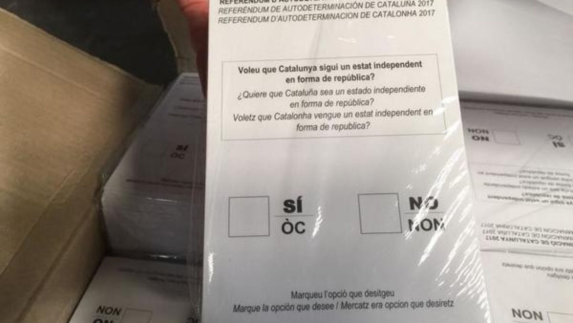 Imagen de archivo de papeletas para el referéndum del 1-O