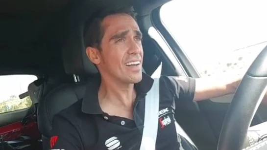 Alberto Contador, en su coche