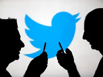 Twitter Twitter